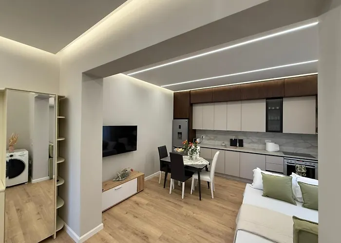 Thecozy * Tirana